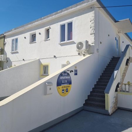 Apartmani Alen Dinjiška 外观 照片