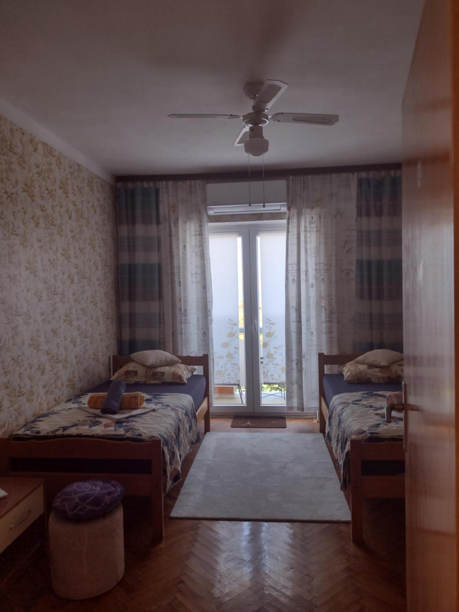 Apartmani Alen Dinjiška 外观 照片